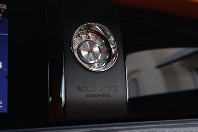 2024 Rolls-Royce Spectre 