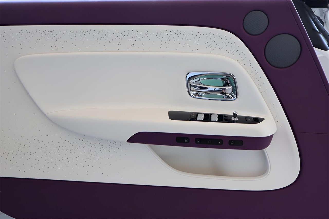 2024 Rolls-Royce Spectre 