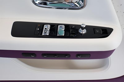 2024 Rolls-Royce Spectre 