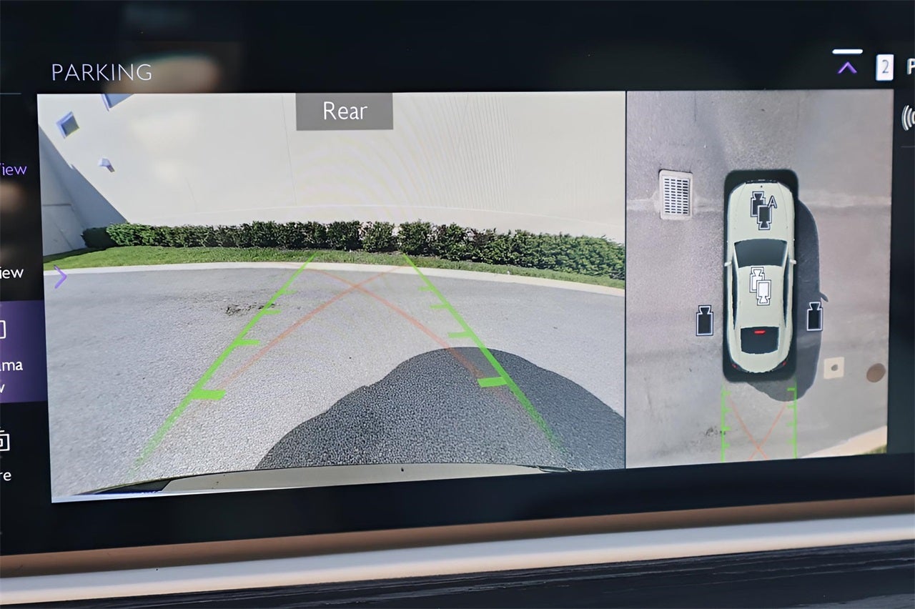 2024 Rolls-Royce Spectre 