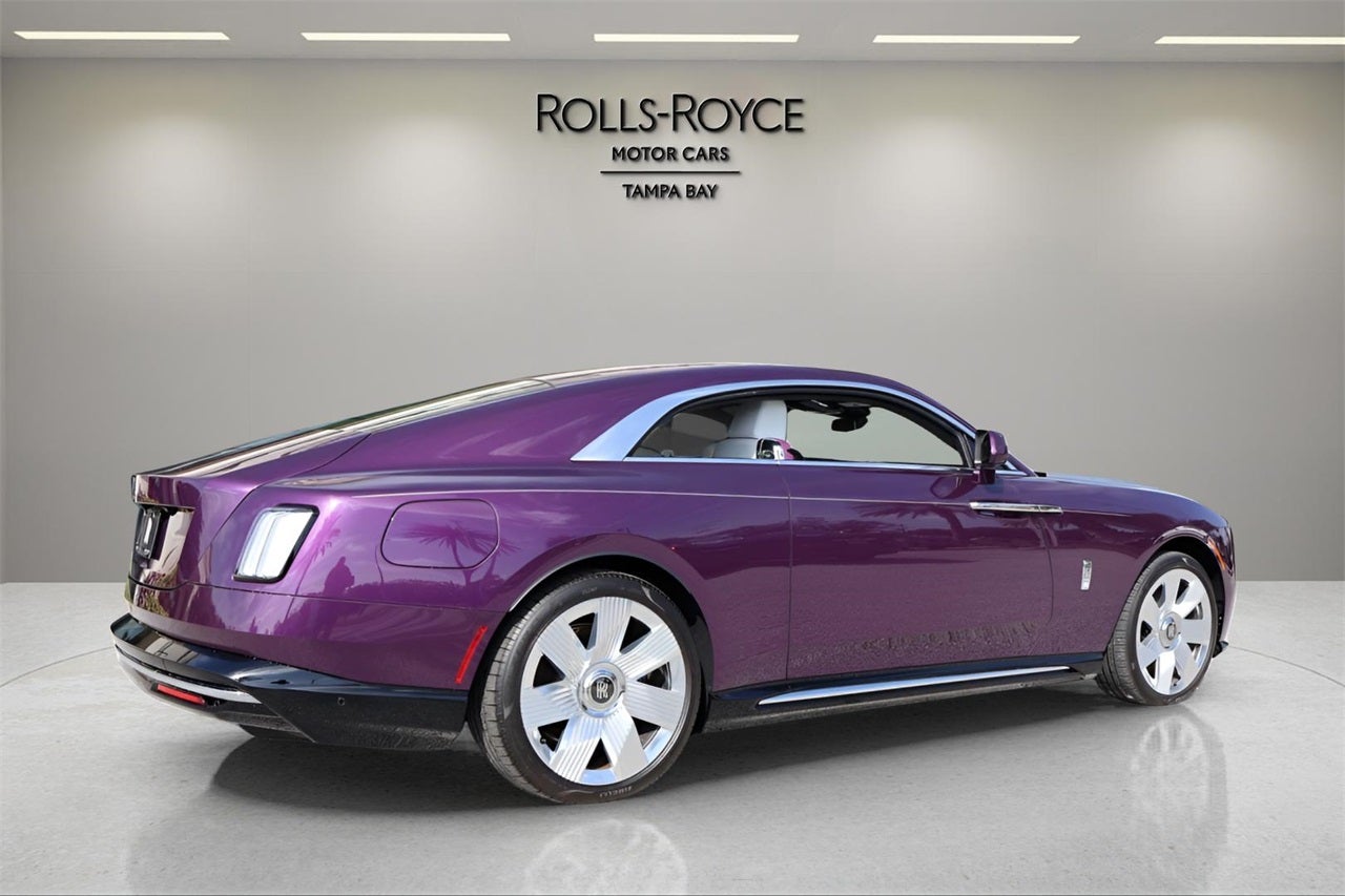 2025 Rolls-Royce Spectre 