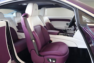 2025 Rolls-Royce Spectre 