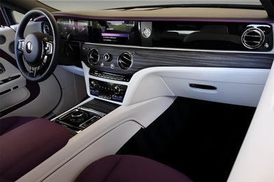 2025 Rolls-Royce Spectre 