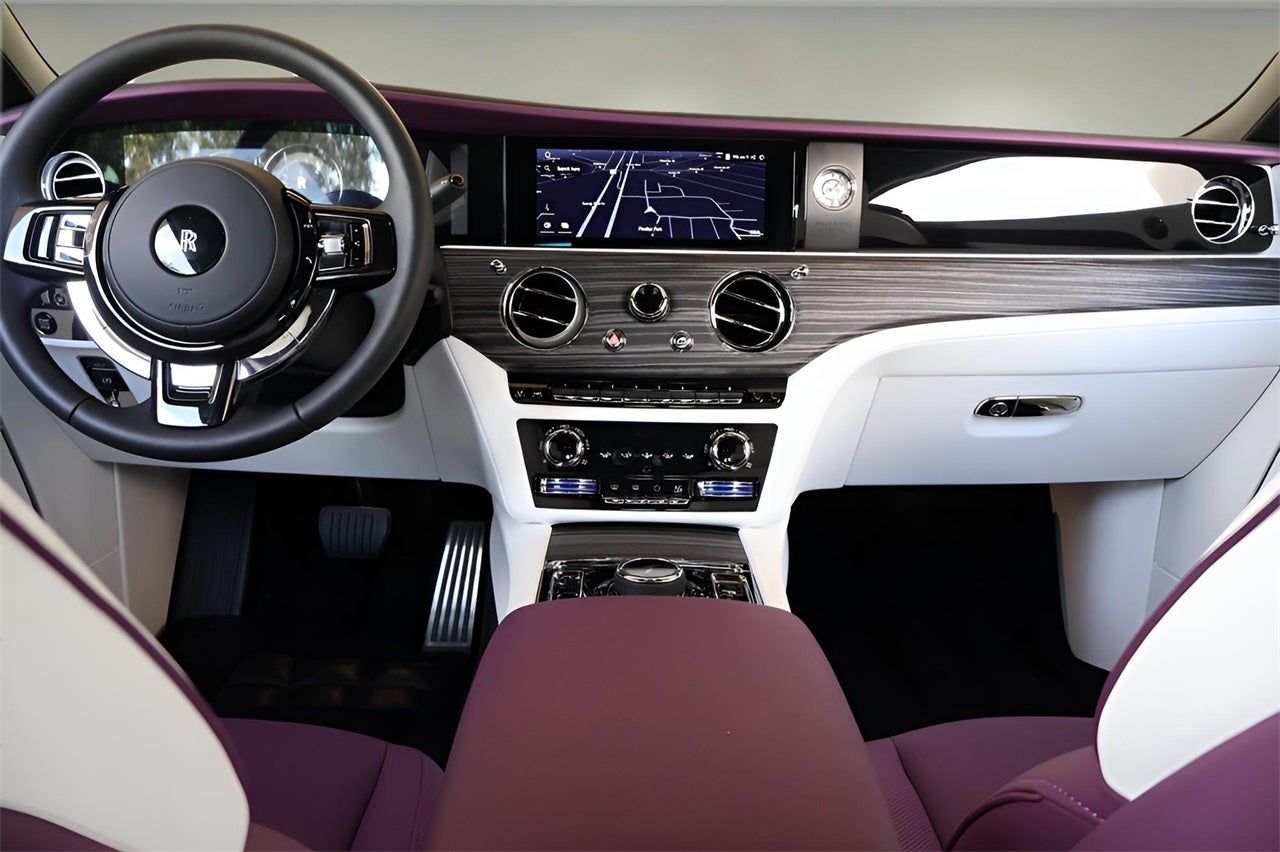 2025 Rolls-Royce Spectre 