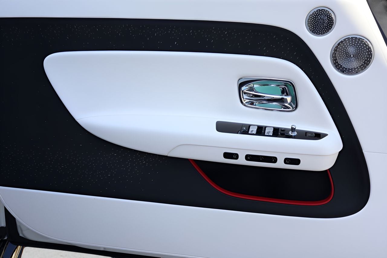 2026 Rolls-Royce Spectre 