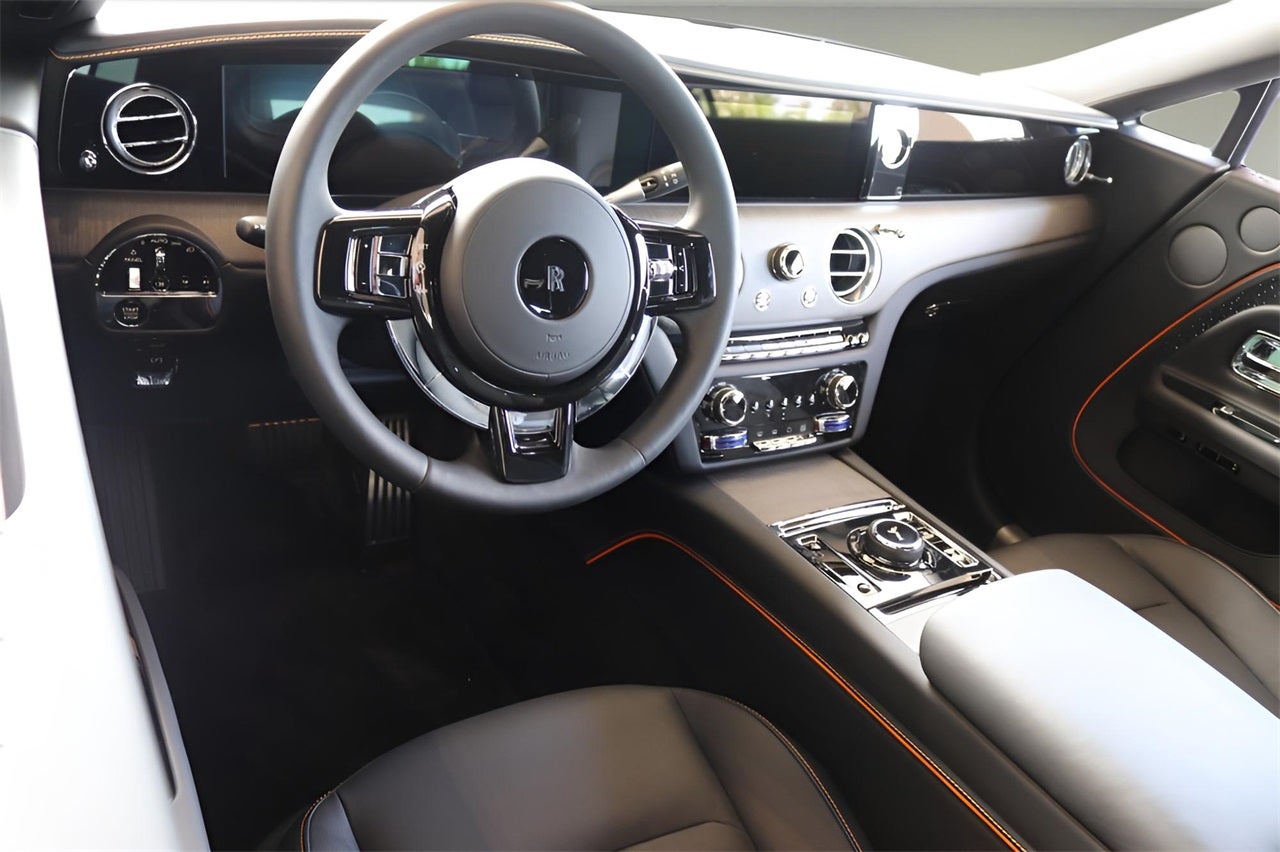 2025 Rolls-Royce Spectre 