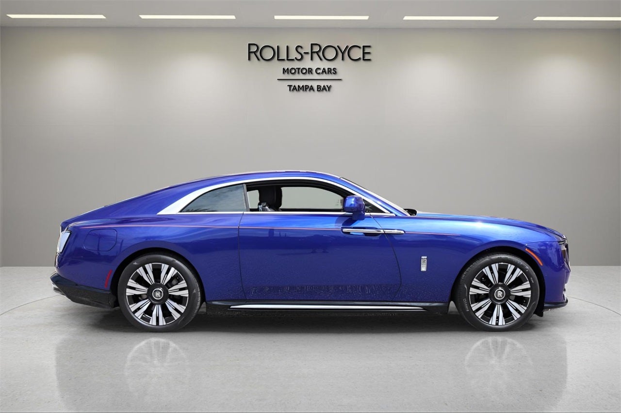 2025 Rolls-Royce Spectre 