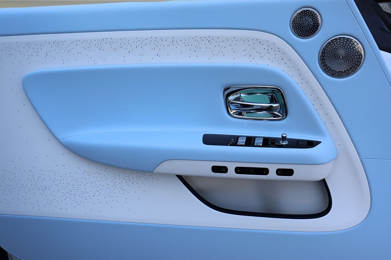 2026 Rolls-Royce Spectre 