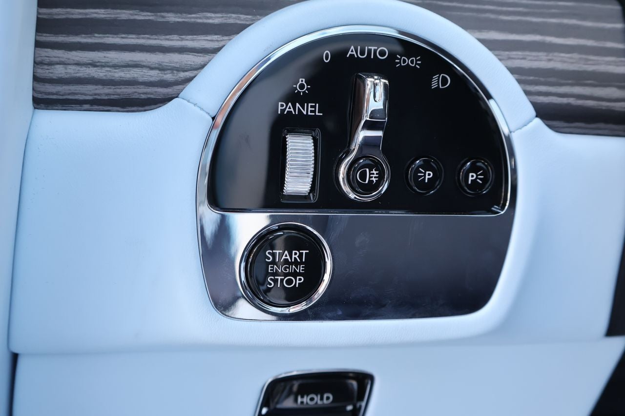 2026 Rolls-Royce Spectre 