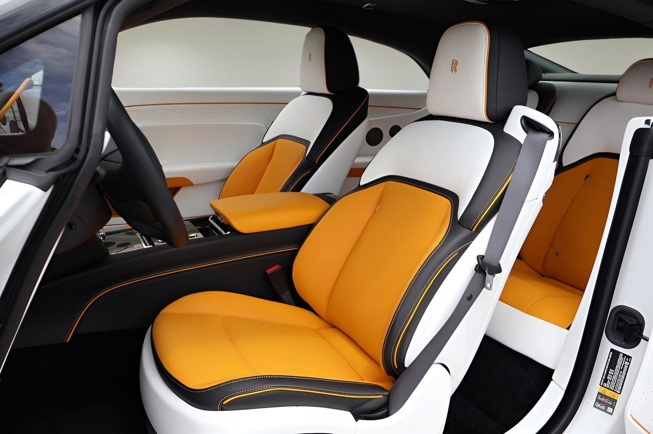 2025 Rolls-Royce Spectre 