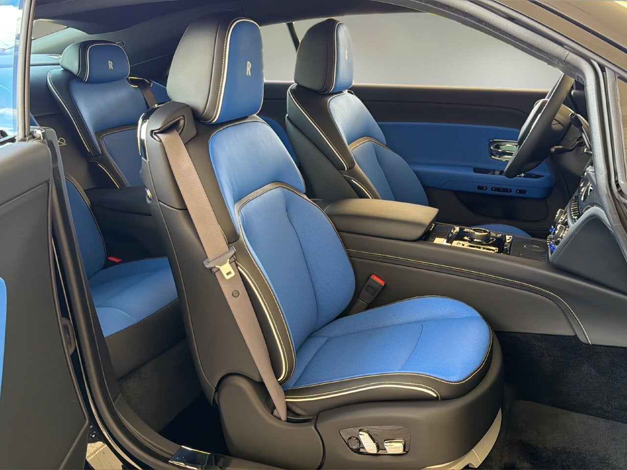2027 Rolls-Royce Spectre 