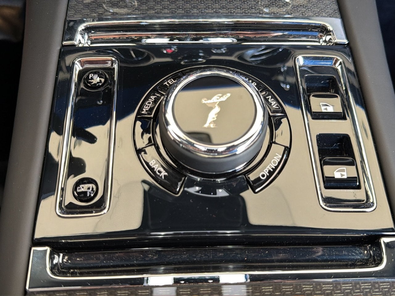 2027 Rolls-Royce Spectre 