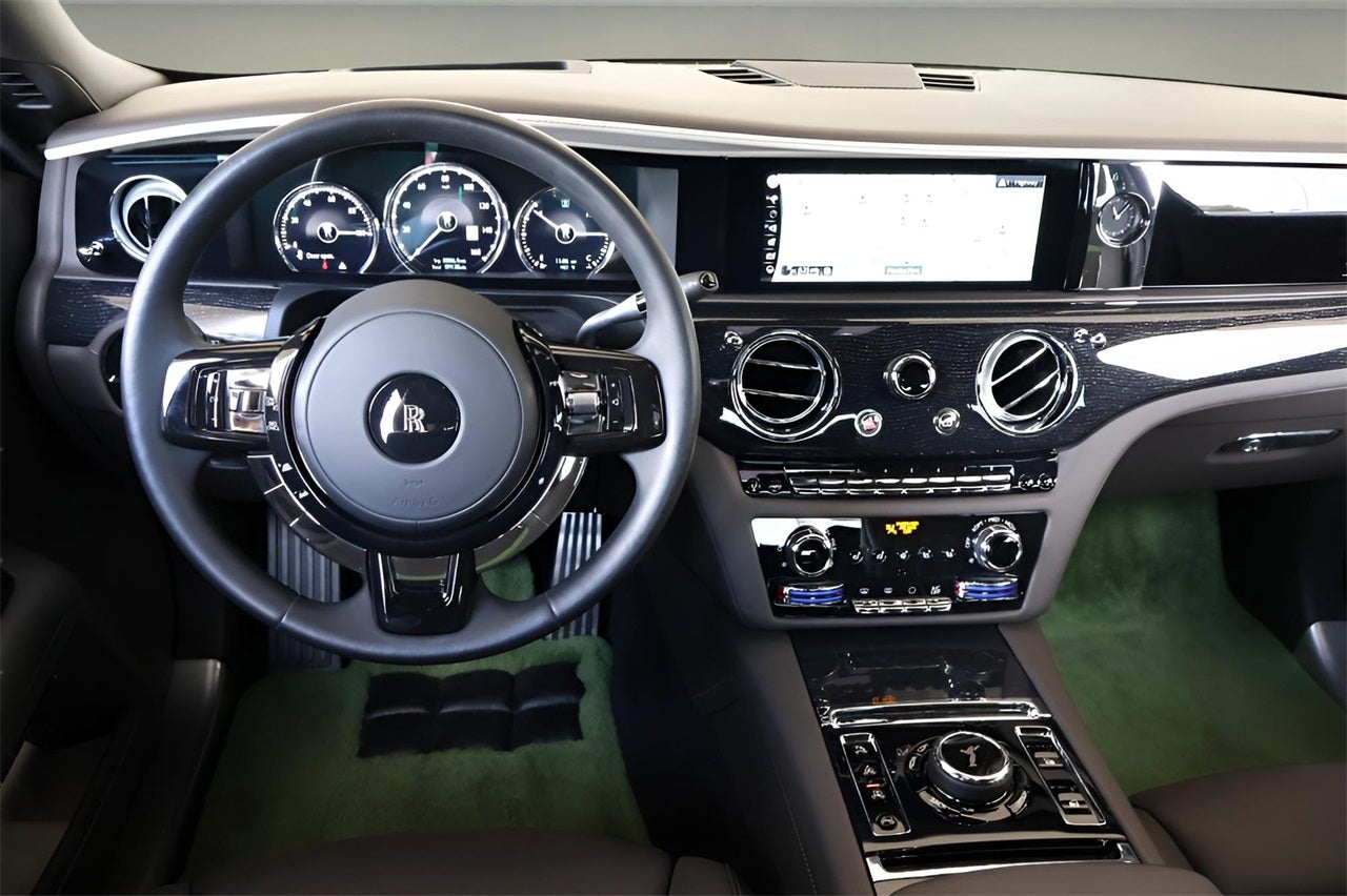 2023 Rolls-Royce Ghost 