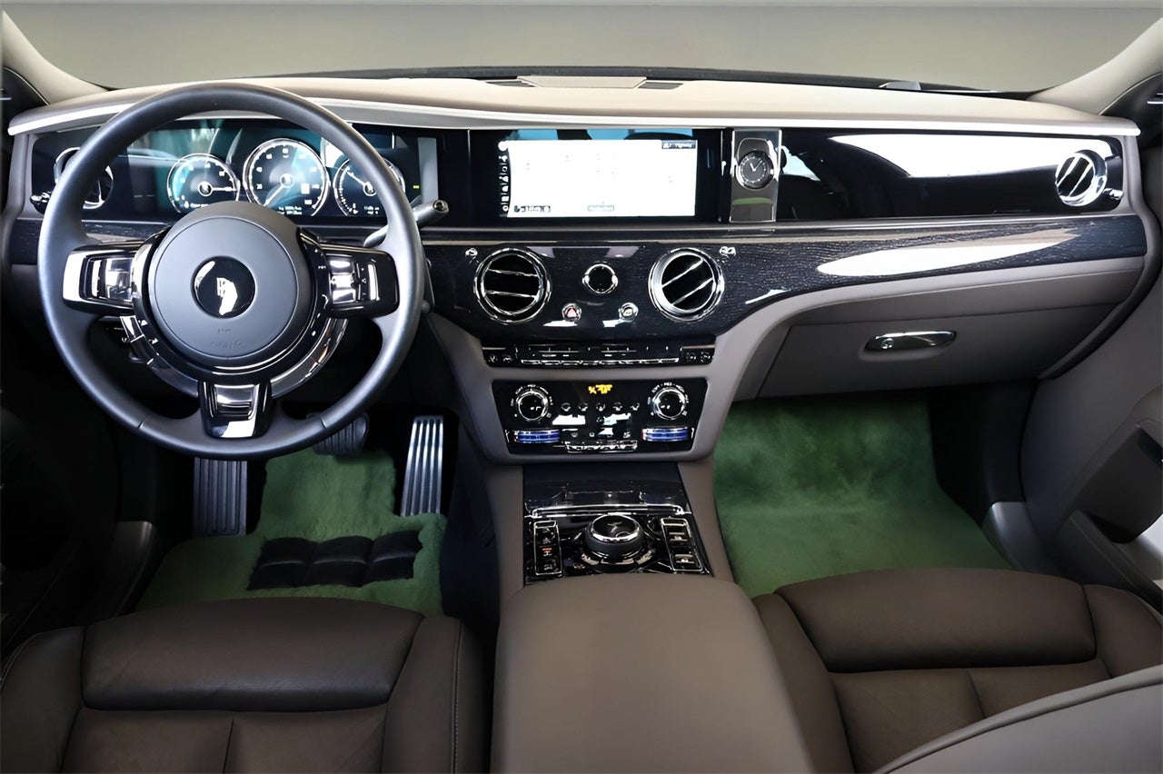 2023 Rolls-Royce Ghost 