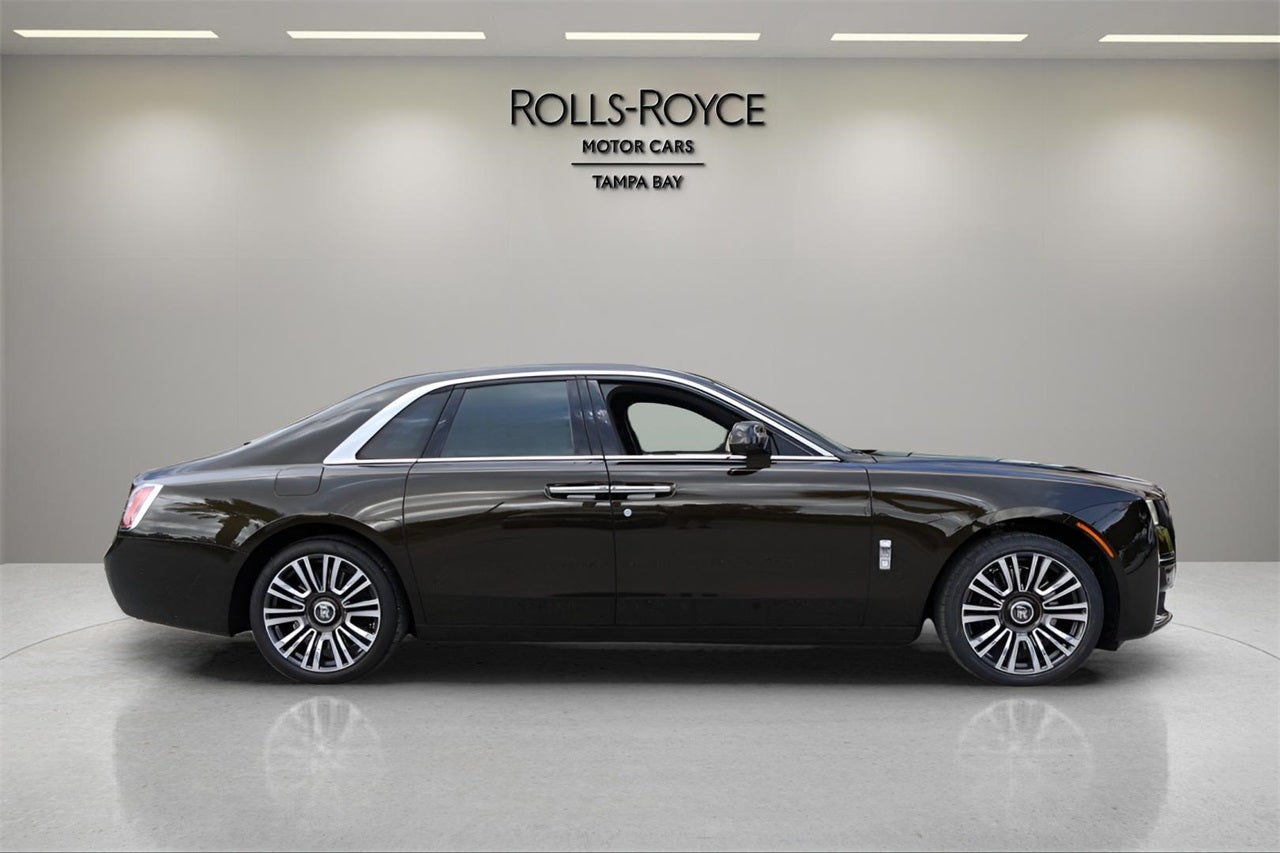 2023 Rolls-Royce Ghost 