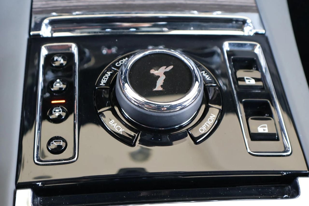 2023 Rolls-Royce Ghost 