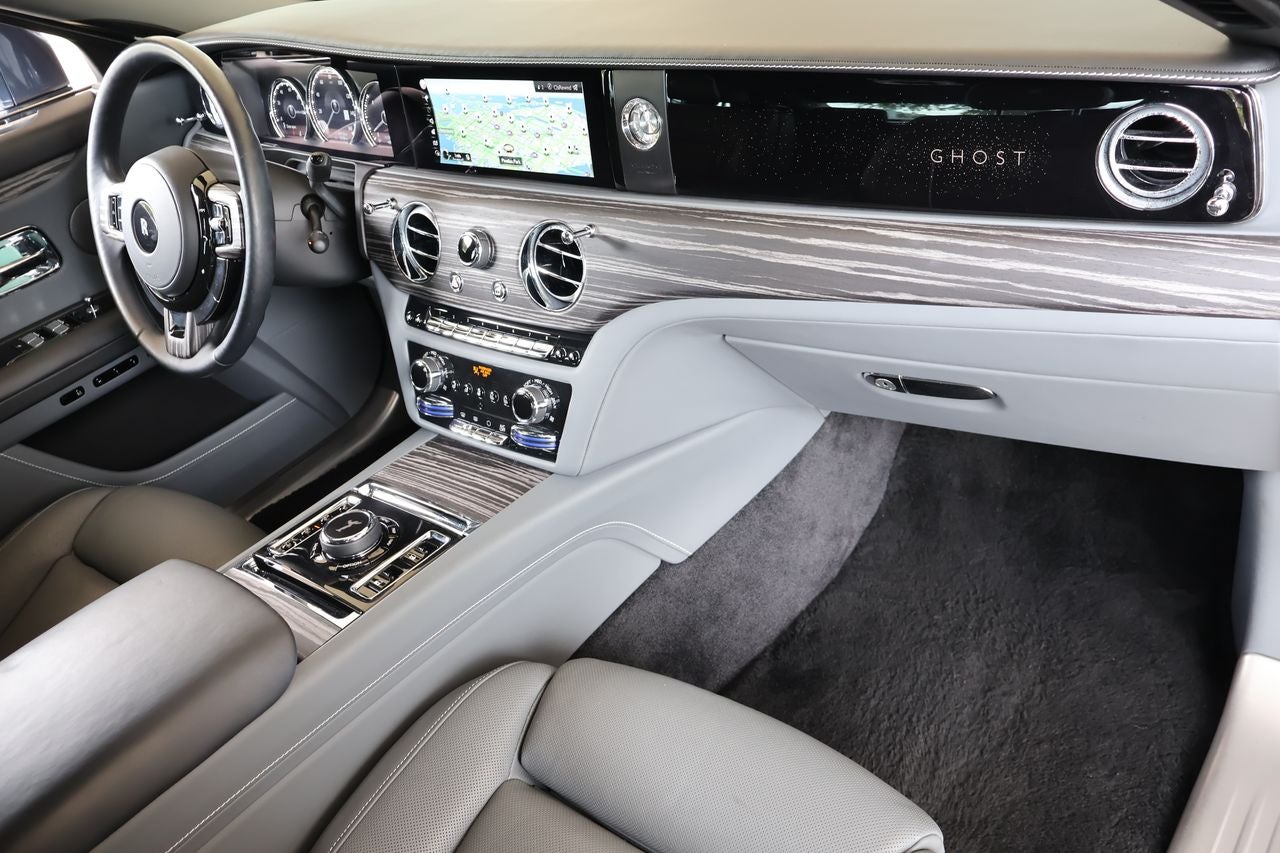 2023 Rolls-Royce Ghost 