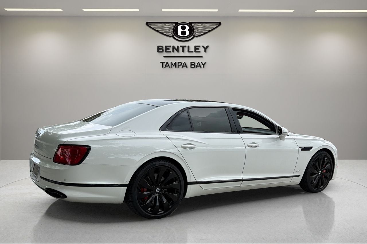 2022 Bentley Flying Spur V8