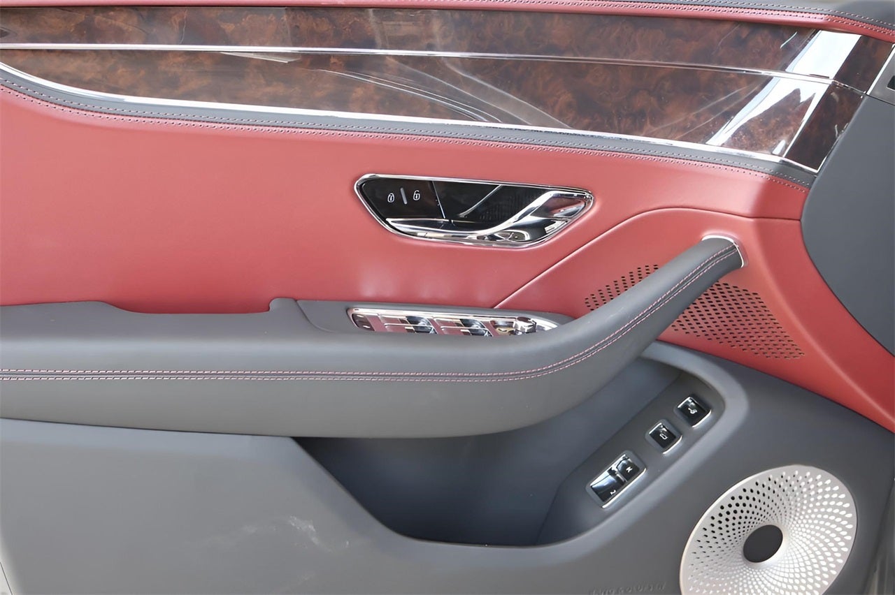 2026 Bentley Flying Spur Base