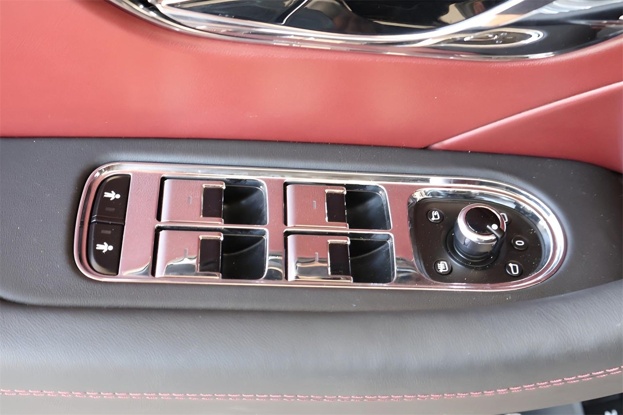 2026 Bentley Flying Spur Base