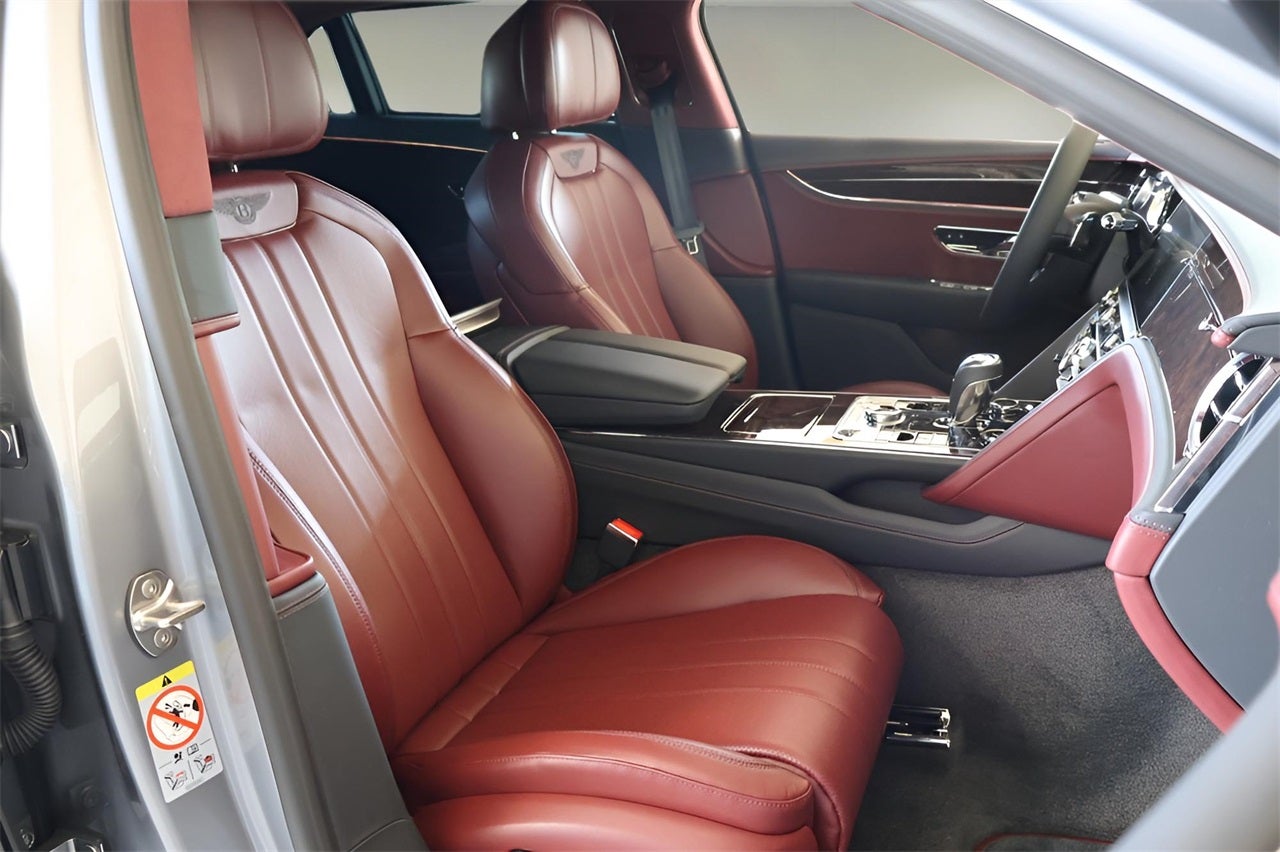 2026 Bentley Flying Spur Base