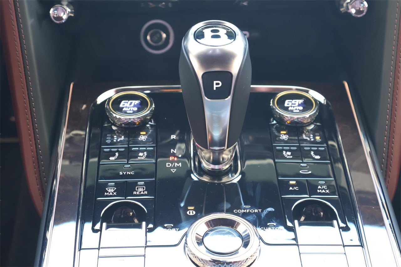 2026 Bentley Flying Spur Base