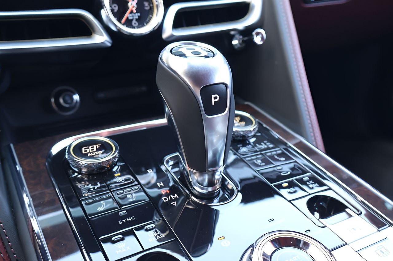 2026 Bentley Flying Spur Base