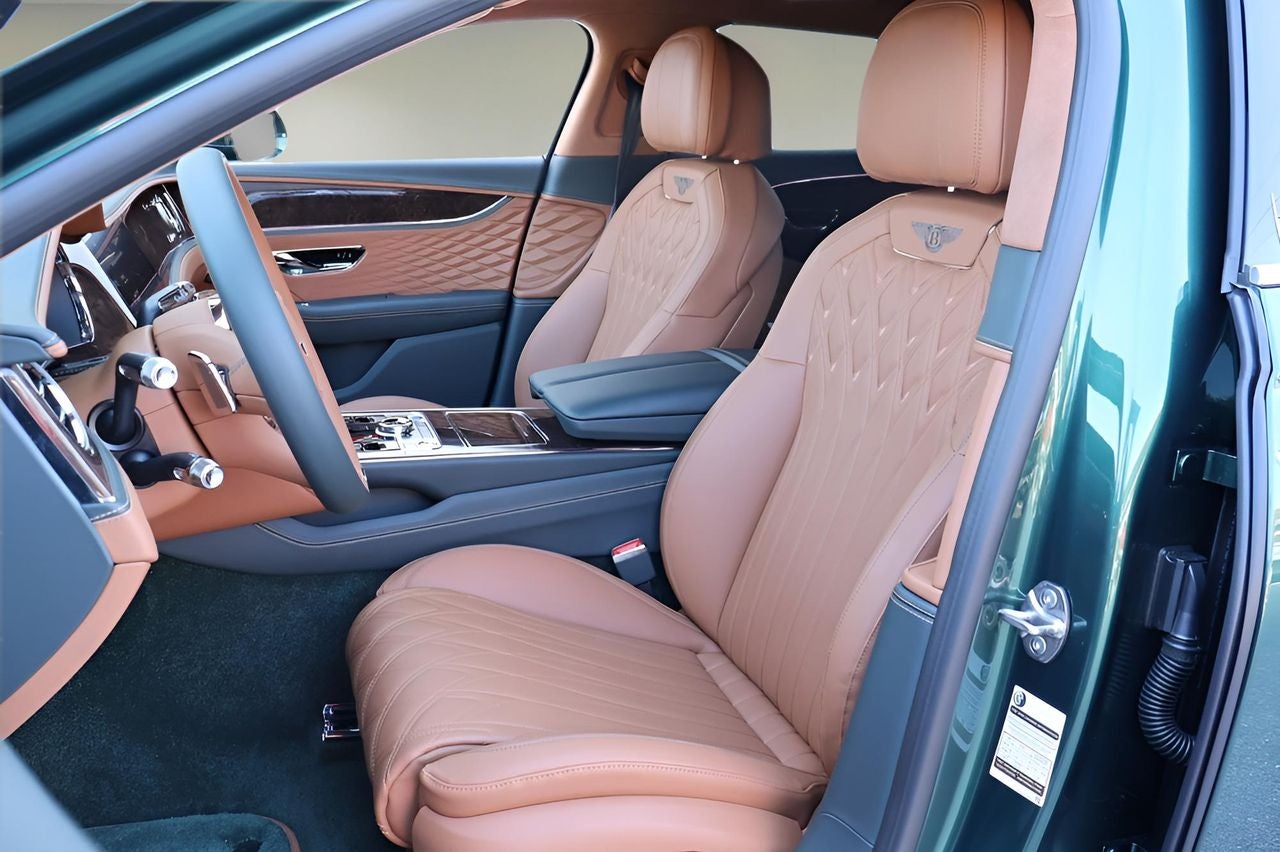 2026 Bentley Flying Spur Azure