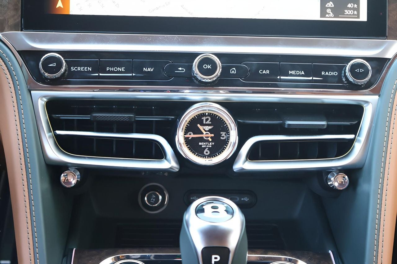 2026 Bentley Flying Spur Azure