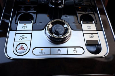 2026 Bentley Flying Spur Azure