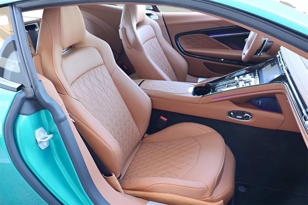 2025 Aston Martin DB12 Base