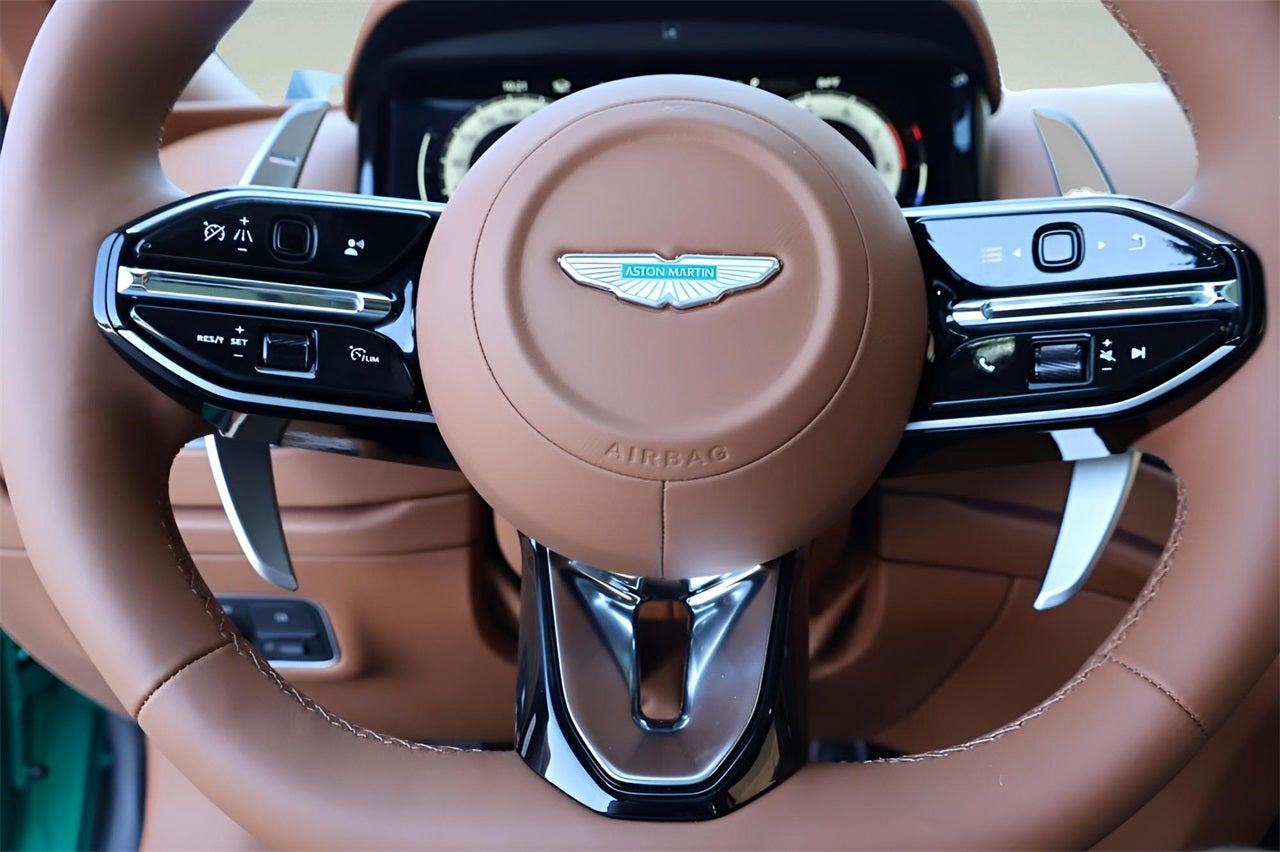 2025 Aston Martin DB12 Base