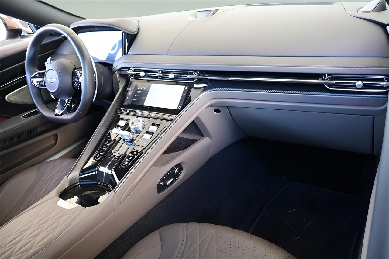 2025 Aston Martin DB12 Base