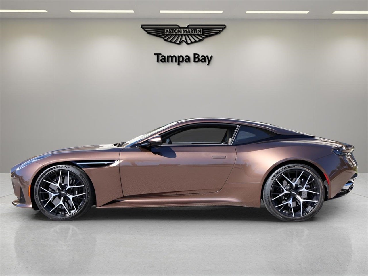 2025 Aston Martin DB12 Base