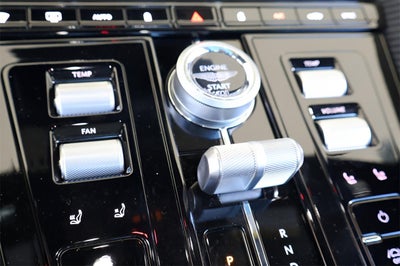 2025 Aston Martin DB12 Base