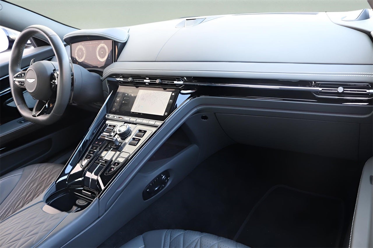 2024 Aston Martin DB12 Base