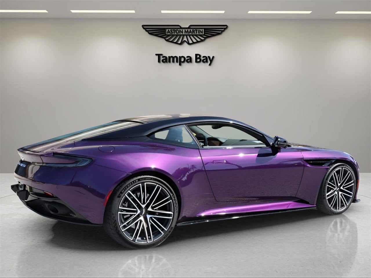 2024 Aston Martin DB12 Base