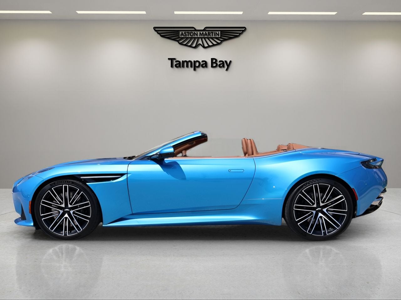 2024 Aston Martin DB12 Volante