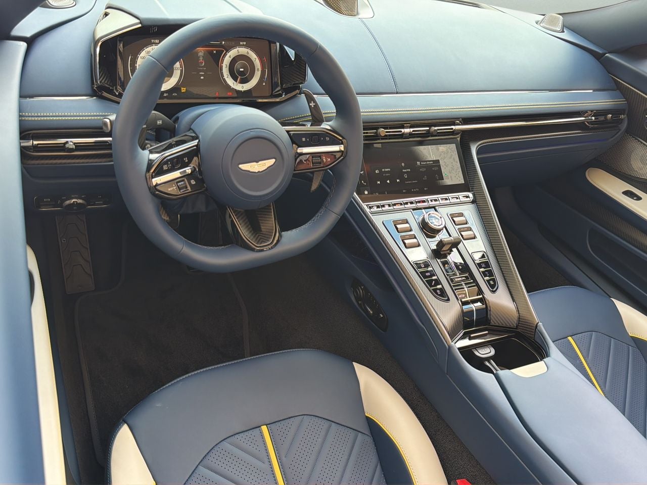 2026 Aston Martin DB12 Volante