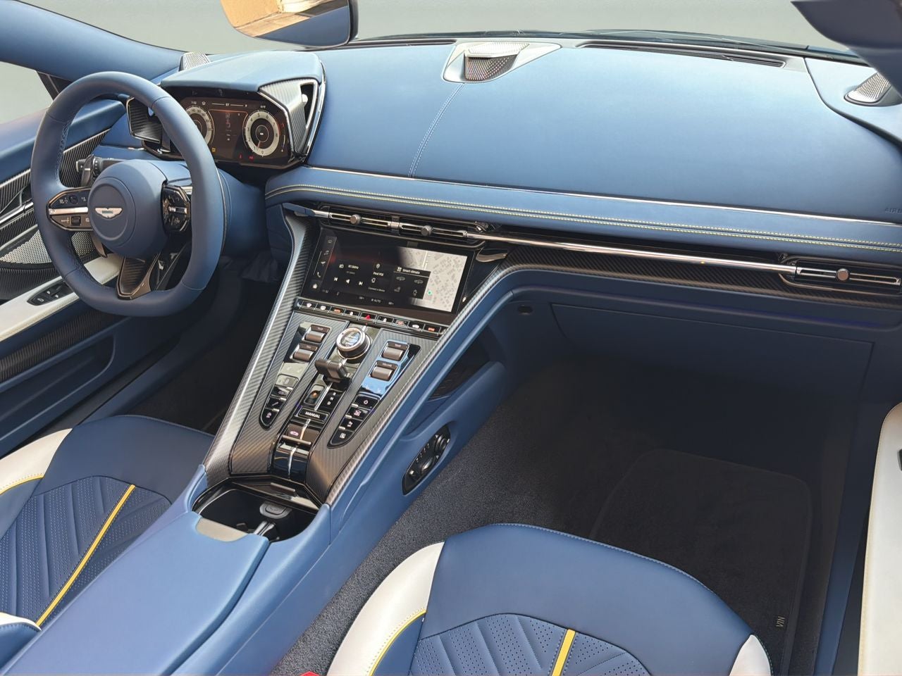 2026 Aston Martin DB12 Volante