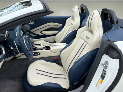 2023 Aston Martin Vantage Base