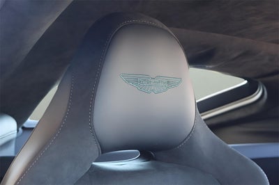 2025 Aston Martin Vantage Base