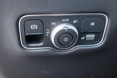 2026 Aston Martin Vantage Base