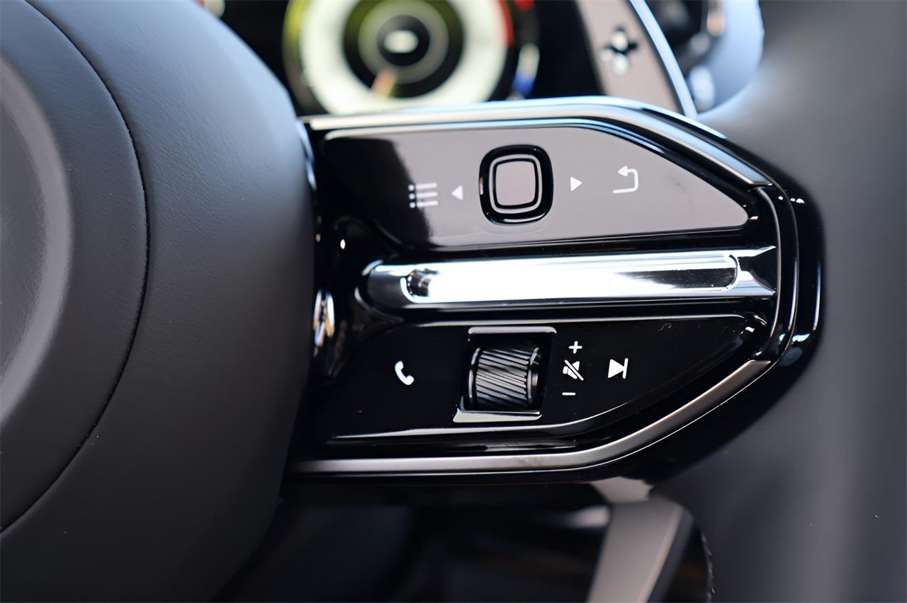 2026 Aston Martin Vantage Base