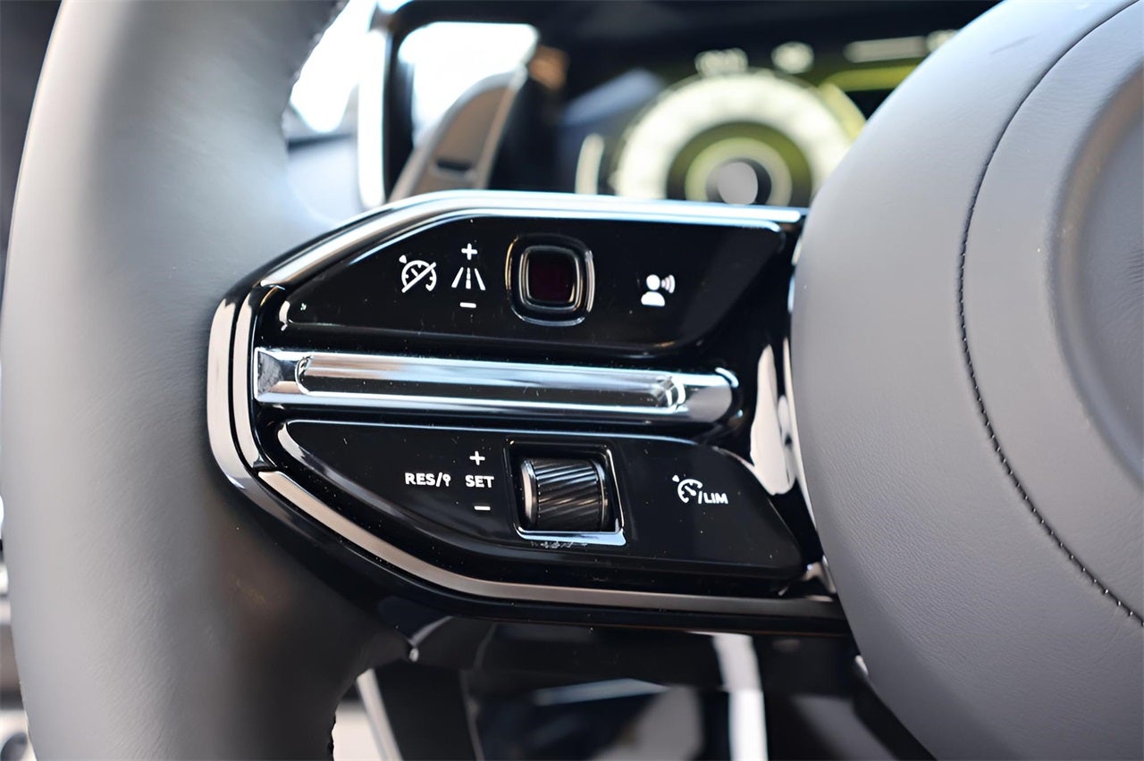 2026 Aston Martin Vantage Base