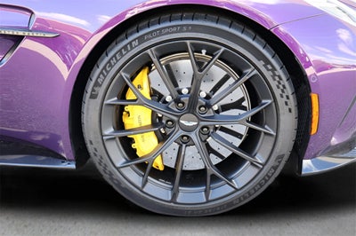 2026 Aston Martin Vantage Base