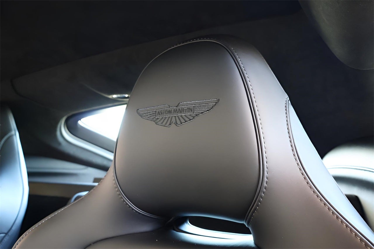 2026 Aston Martin Vantage Base