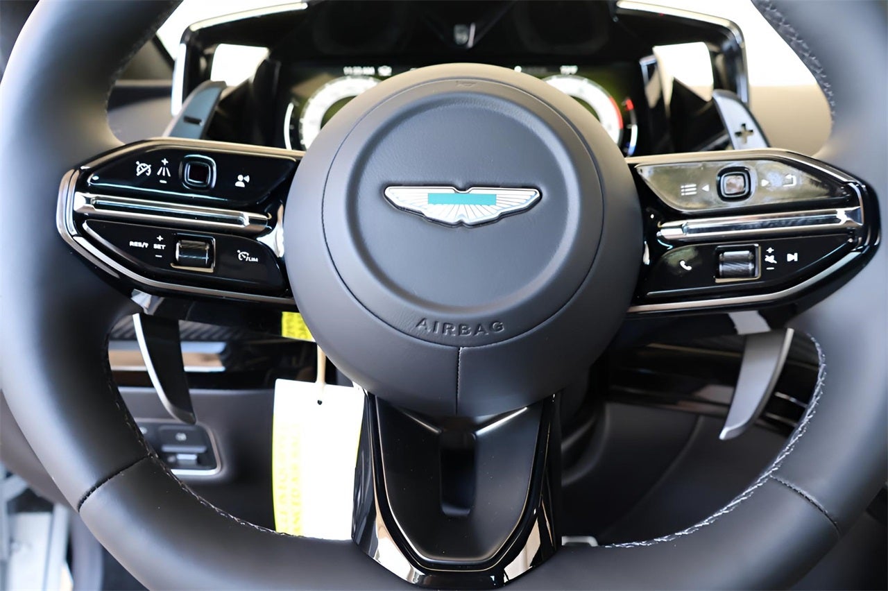 2026 Aston Martin Vantage Base