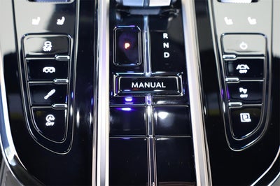 2026 Aston Martin Vantage Base