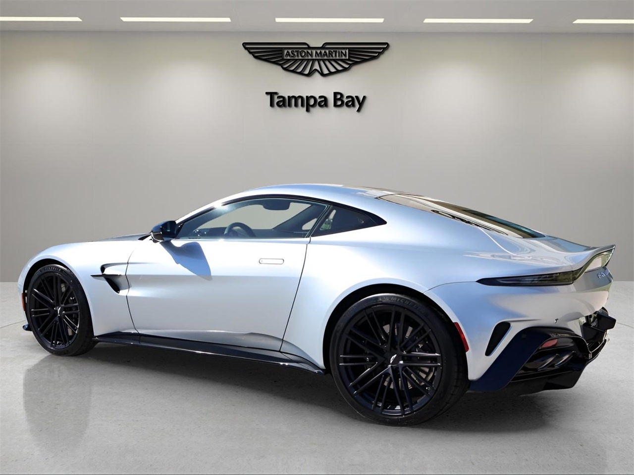 2026 Aston Martin Vantage Base